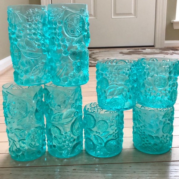 Other - BRAND NEW Set of 8 Acrylic and Embossed Glasses